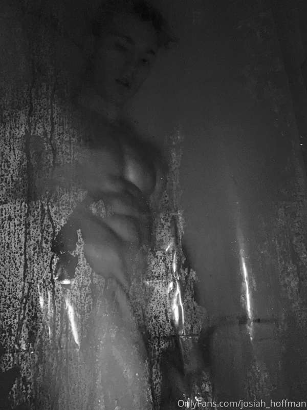 Things are getting steamy 😈 11