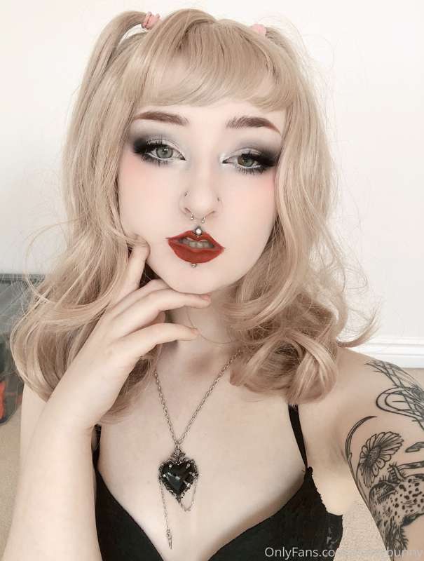 Full Misa Amane from Deathnote nsfw set! Some vids and Ahega.. 13