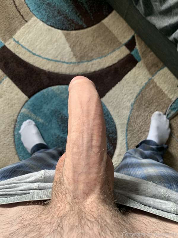 Come kneel in from of me🤪 would you do that?😈
Check your DMs..