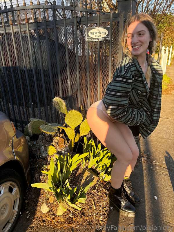 Just a silly goofy little picture of me🤭