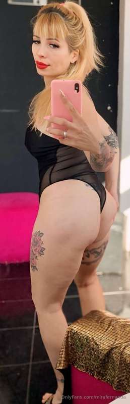 Hello, I'm @Celazulhot Are you ready to fulfill all your fan..