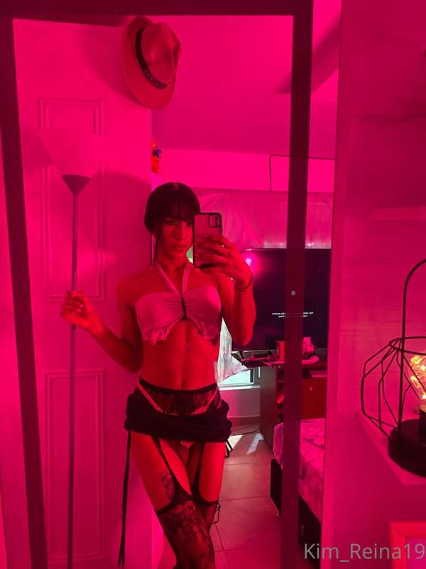 Let's do it like the gods. This dick is soooo hot. Help!!😏🥵😈