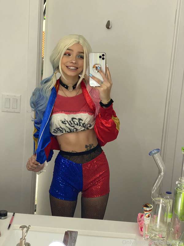 Harley Quinn 🥰💙 11