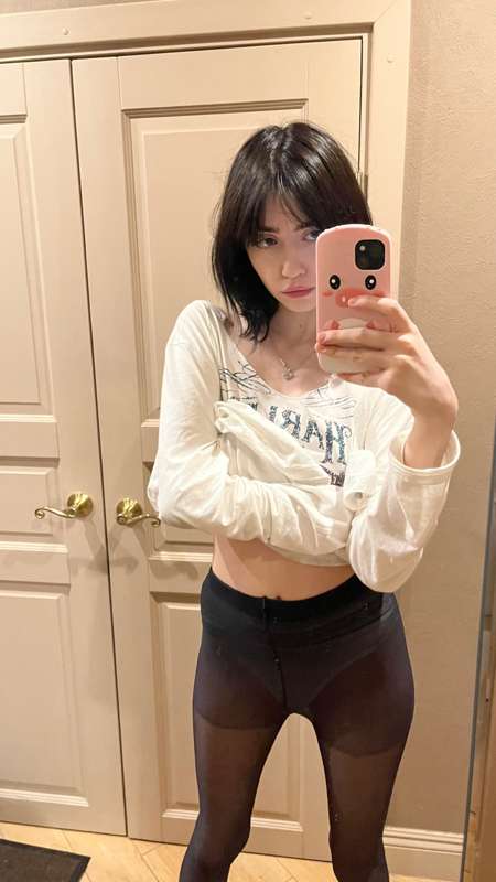 Yoursmalldoll - Fansly - 04 Mar, 2023 3