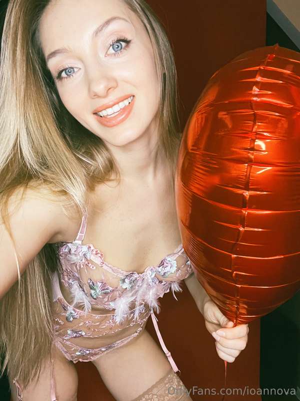 Happy Valentines daaaaay 🌸💝