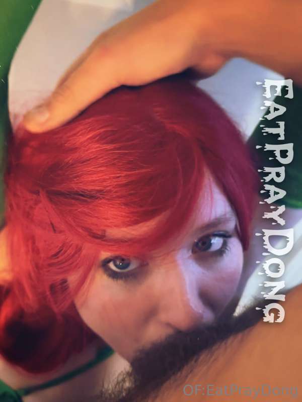 I know Halloween is over, but I have one more costume video .. 2