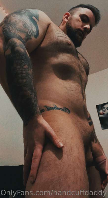 My New Year’s resolution will be to wear less clothes 🍆💦😈 3
