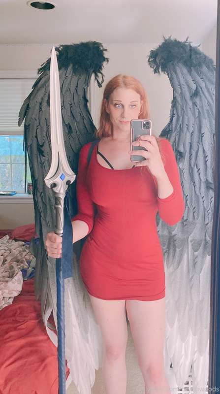 Wings! Valkyrie cosplay soon I’m so excited .