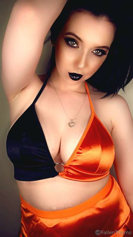 Fallenthorns - Onlyfans - 13 May, 2025