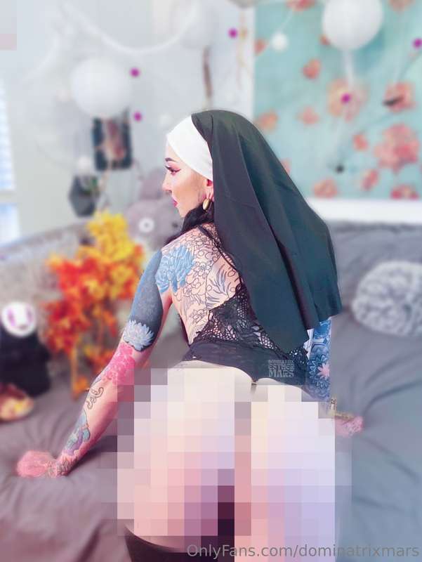 The body is a temple… but I prefer mine worshipped on your k.. 1