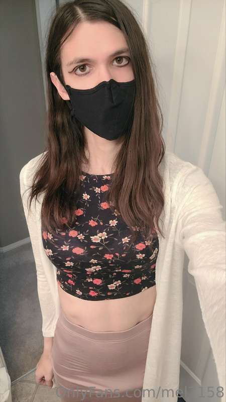 You could see what makes my dick hard in this skirt 😬 9