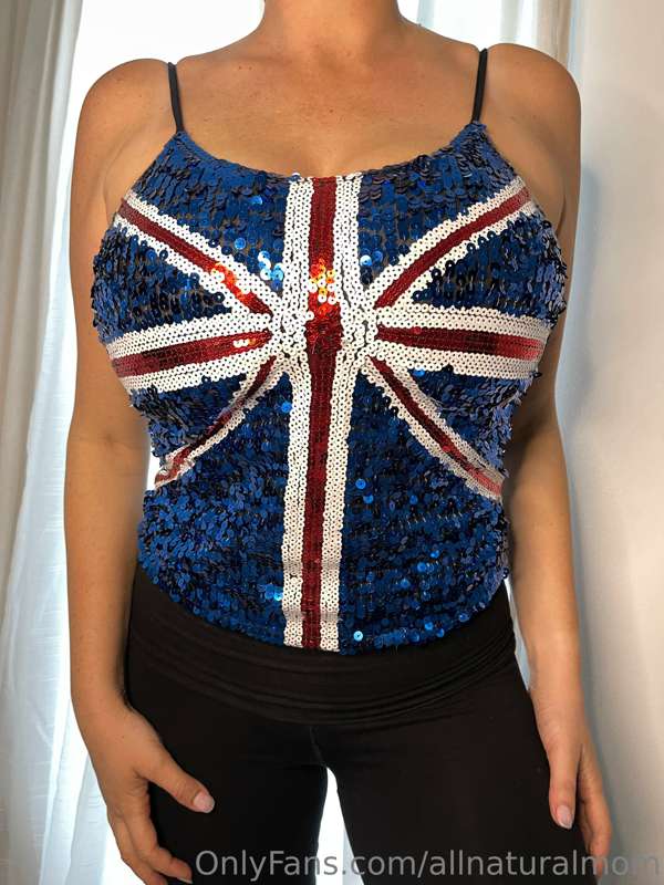 For my UK fans 🇬🇧 😋
Which country should I do next? I’m buyi.. 3