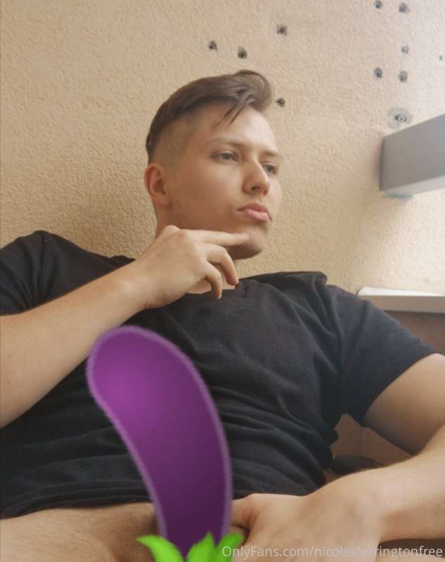 For more stuff exclusive content see you inside @nicolas_fer..