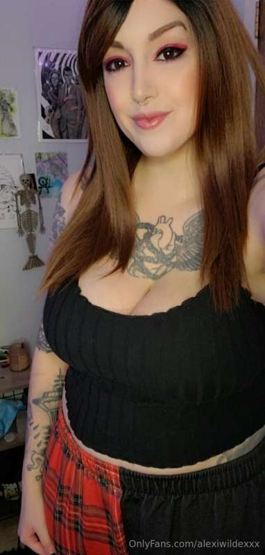 Have you joined my VIP page??
You get a free video directly ..