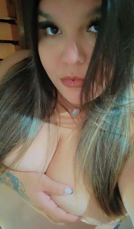 FREE @sweetteacherbaby ❤️Follow and write to me! I'm a sweet..