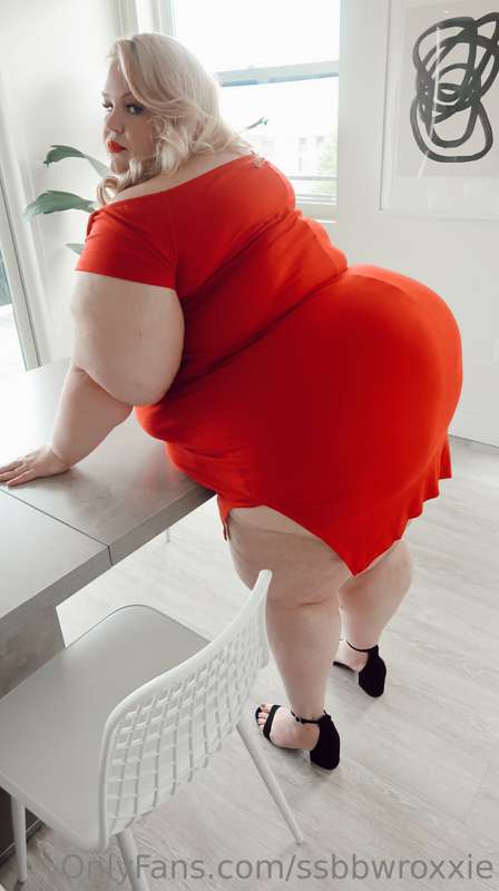 I put on my tightest red dress for you ❤️ I love the way it .. 30
