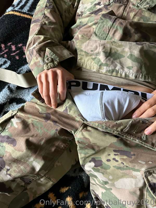 As promised - the full photo set of the private showing off .. 8