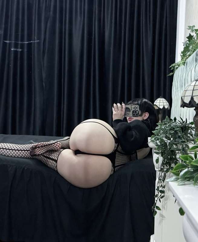 GOd I LOVE FAT BOOTY FRIDAY😮‍💨😮‍💨😮‍💨(PS. yet another treat f..