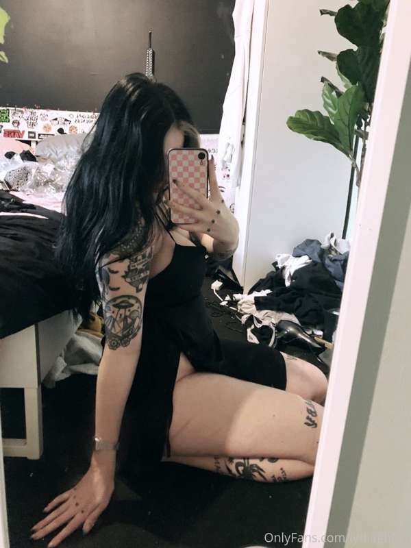 *** TITTY FUCK VIDEO LIVE TOMORROW NIGHT *** 2