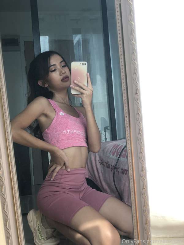 Hello guys, I came back 🥳
@alice2010