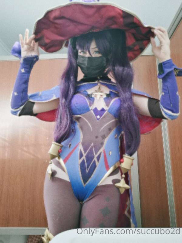Siempre he tenido un fantasia que tengo sexo en pleno evento.. 3