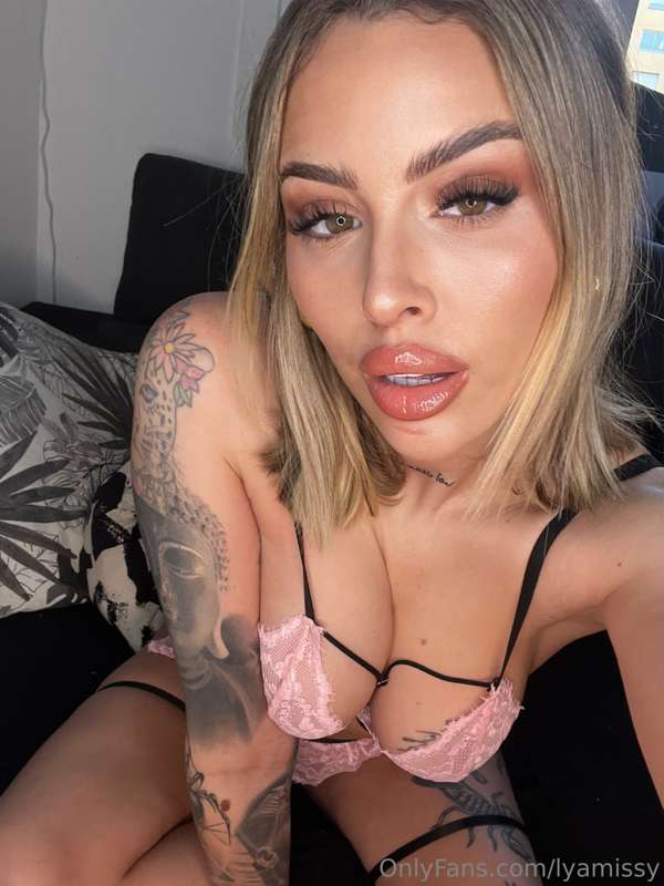 VIDEOCALL AND SEXTING HOURS!!!😍😍😍I am waiting you to give yo..