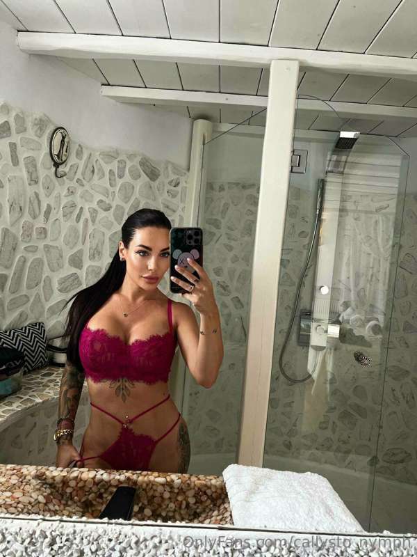 Would you like to see my underwear get wet?💦

And it's not w..