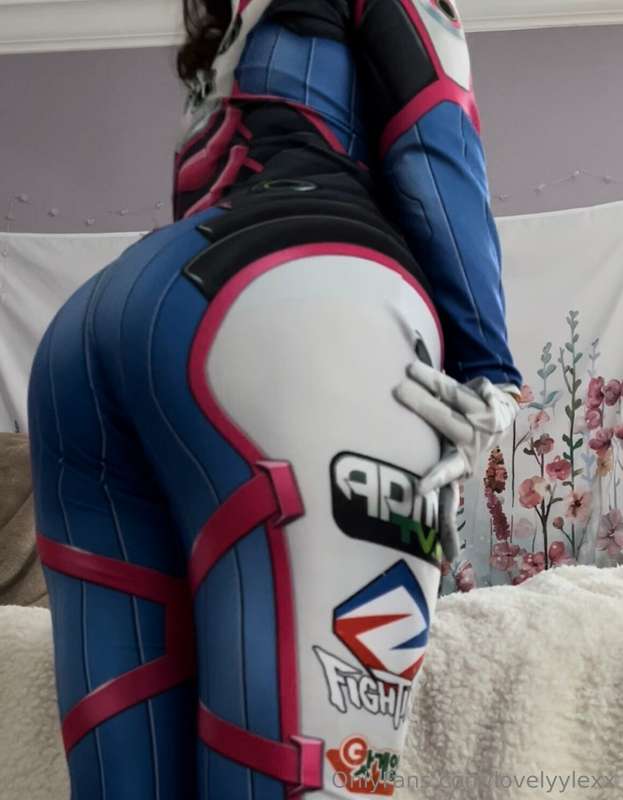D.va from the back 🍰