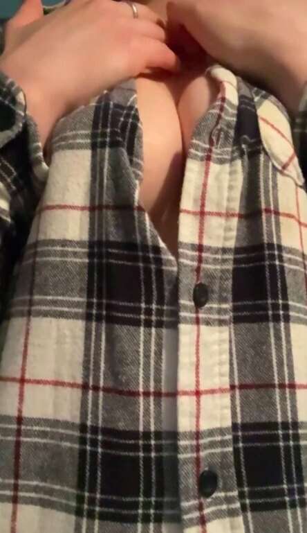 Play with my boobs