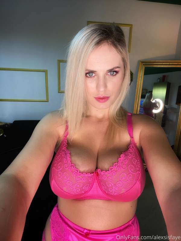 I know... it's Monday, but try to look at the pink side of l.. 1