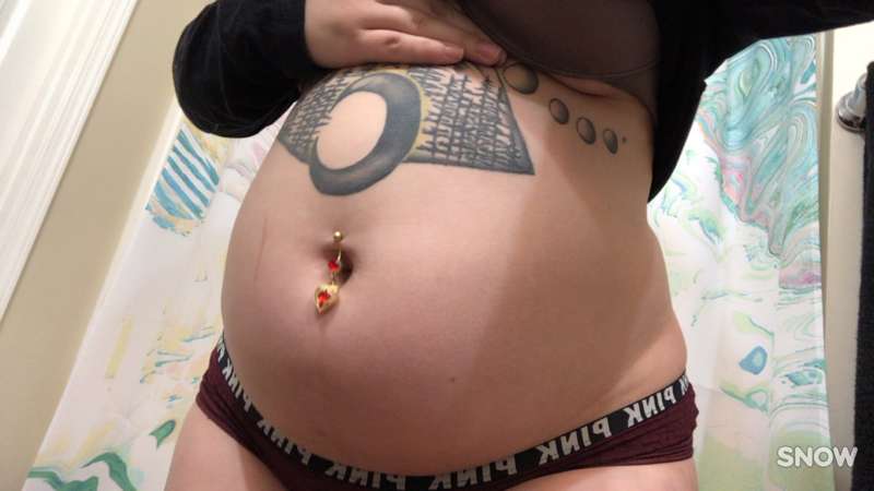 Maybe my biggest foodbaby evaaa~ this was from 2 nights ago!.. 17