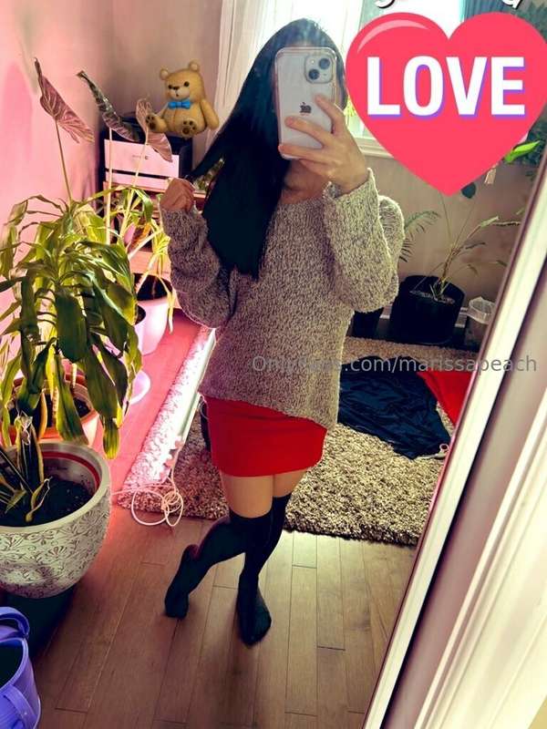 Feeling cute today 😘.   Just a reminder, no stream today but..
