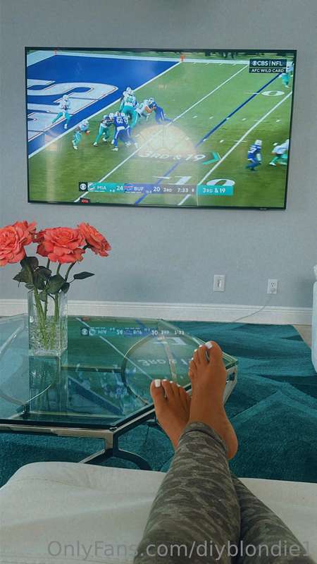 Please please please win my guys 🐬😘