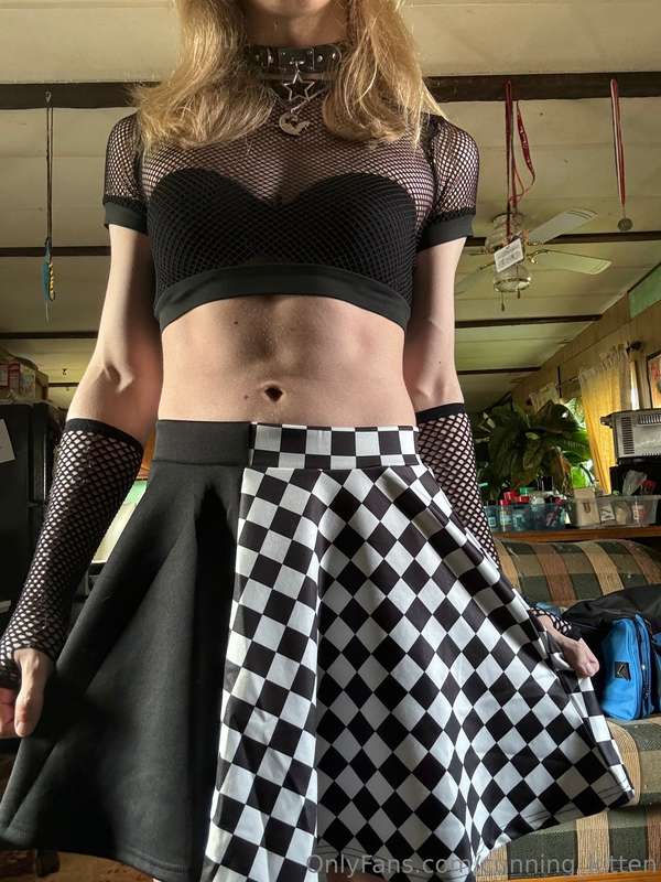 🎉⭐️Some new outfits came in ⭐️🎉  I look absolutely gorgeous!.. 17