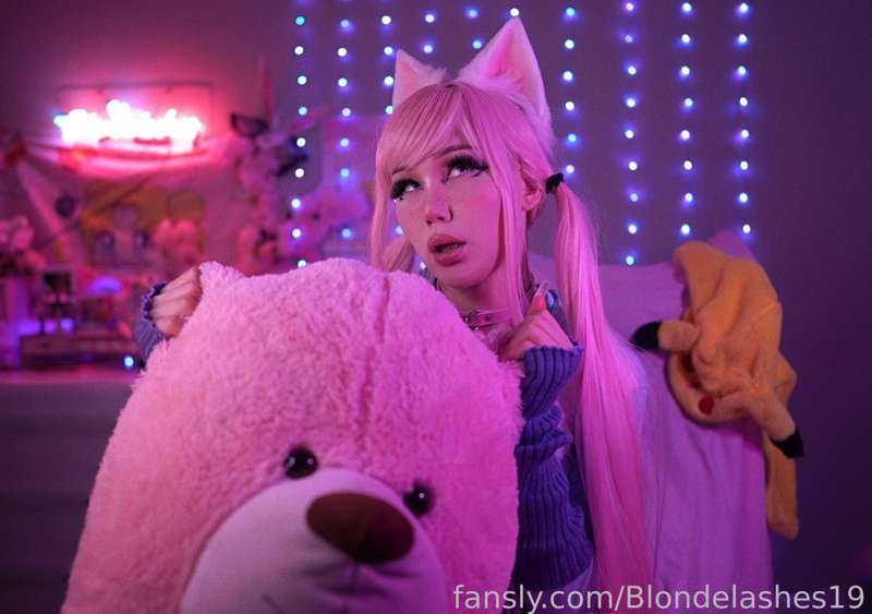 Blondelashes19 - Fansly - 04 Sep, 2021 11