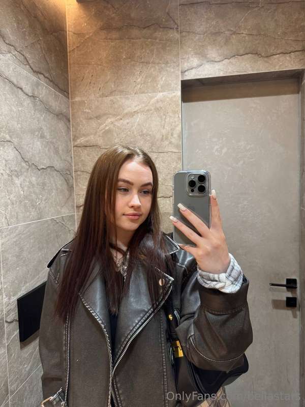 Bellastars - Onlyfans - 24 Mar, 2025