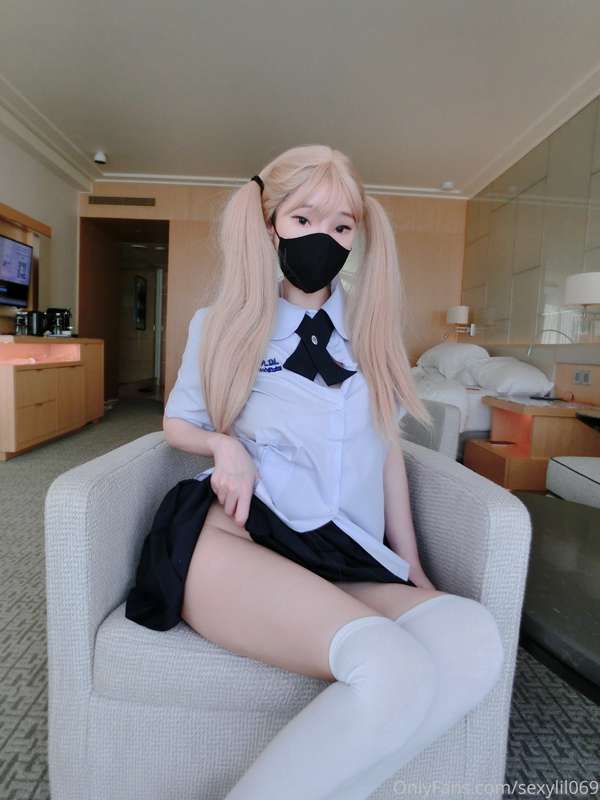Do you want to F uck me in student dress?  ⁄(⁄ ⁄•⁄ω⁄•⁄ ⁄)⁄