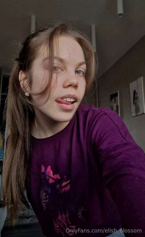 🔥 FREE SUBSCRIPTION ONLY NOW 🔥This hot brat @catidary wants ..