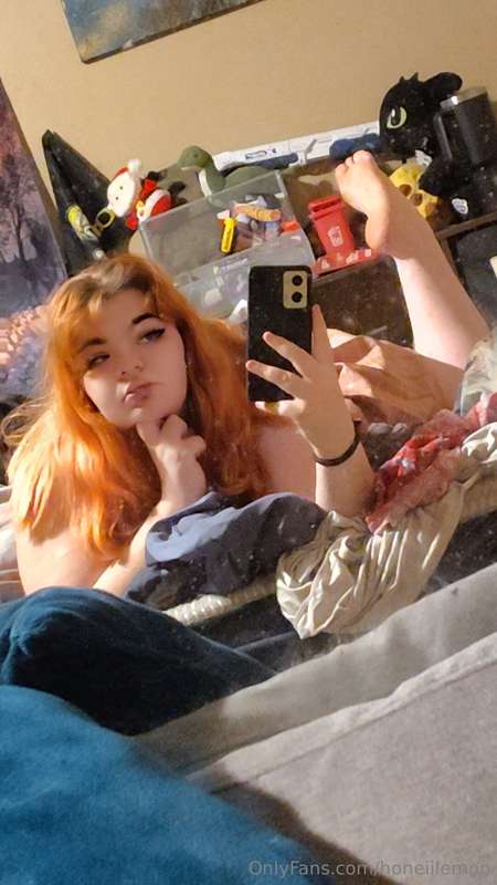 Honeiilemonn - Onlyfans - 13 Dec, 2024 7