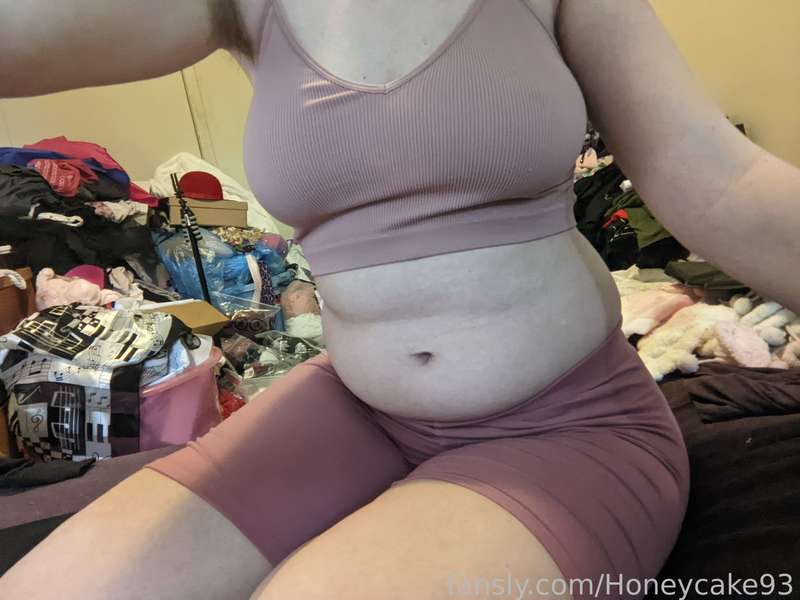 Honeycake93 - Fansly - 02 Oct, 2023 8
