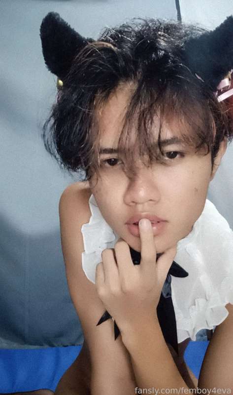 Femboy4Eva - Fansly - 18 Mar, 2022 5
