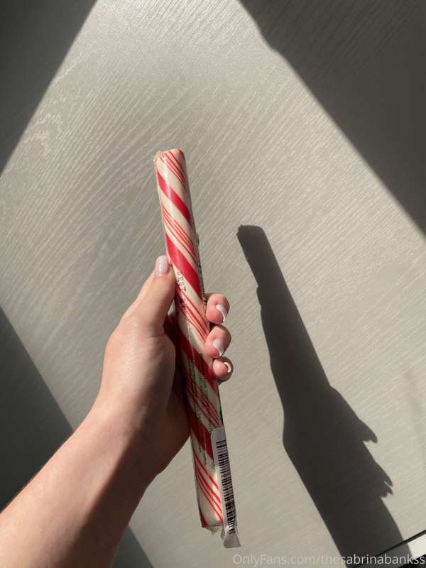 I’ll be using this thick candy cane for a Xmas video  feel f.. 2