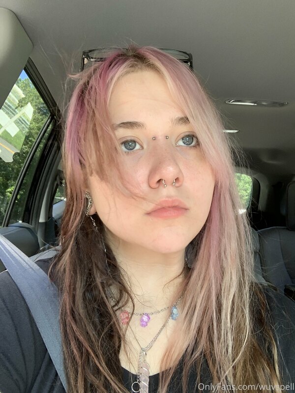 hi guys i love you! i’m trying to move into this place so o ..