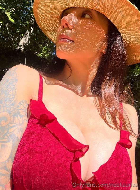 Vine a que se broncearan un momento 😈 2