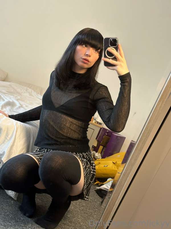 It’s been a lil while since I did a photoset 😌💗 4