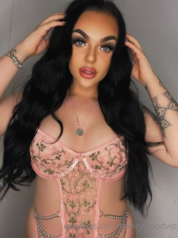I love being a slut for yous😉