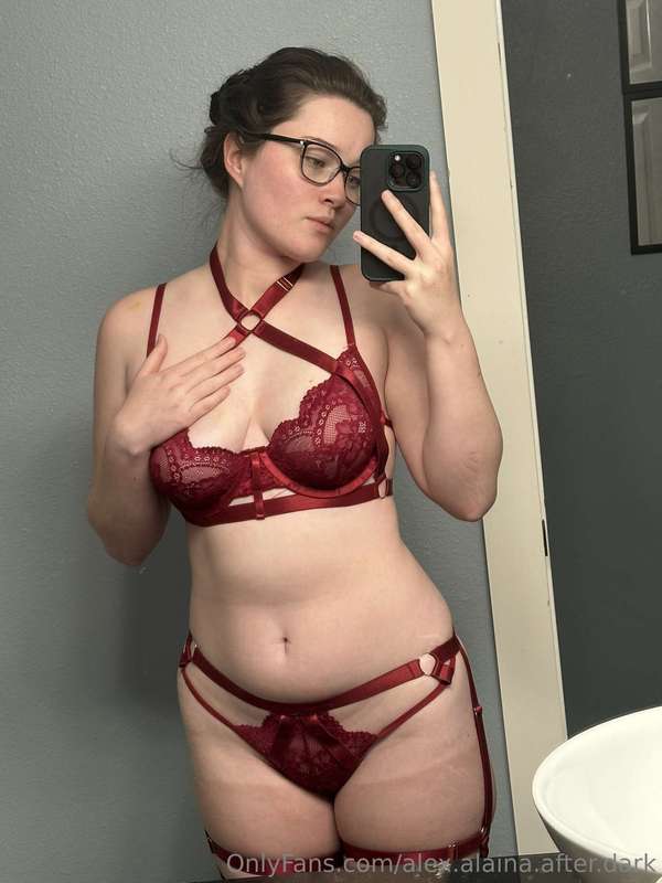Alex was pleased with how much I appreciated this lingerie s.. 8