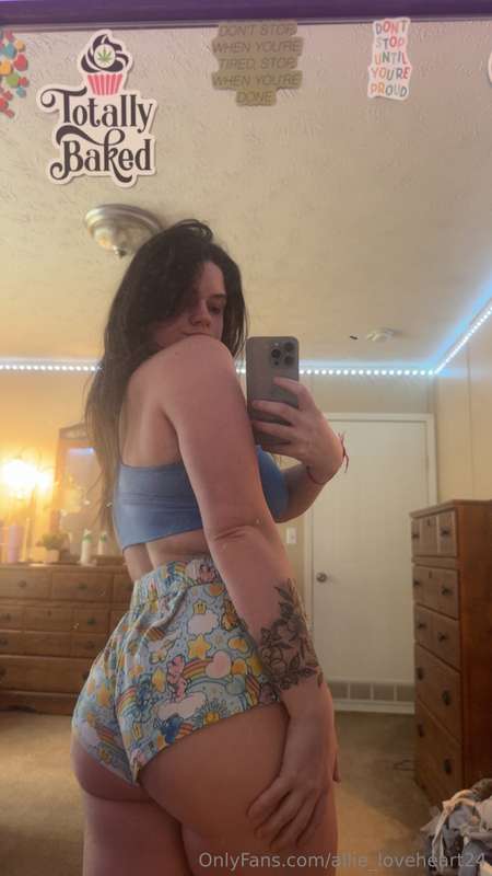 Looks like I have a few new faces here, so hi. To start mess..