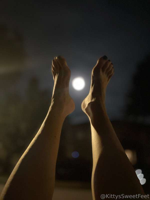 As a Moon Goddess, I’m intimately connected to the Earth's e.. 7