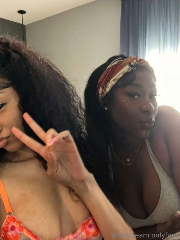 baddieeee leave comments ab this collab 🥰 14